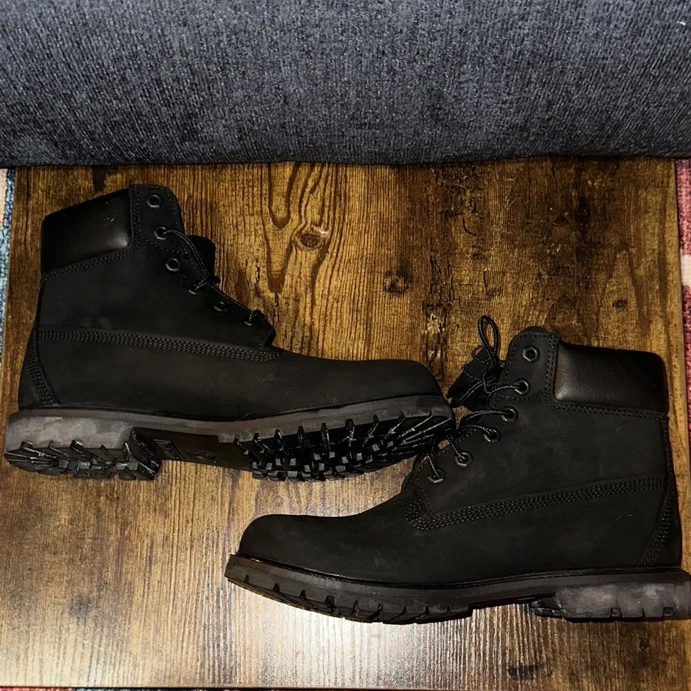 Timberland Premium 6-Inch Waterproof Boots - Black Nubuck - Mens 11